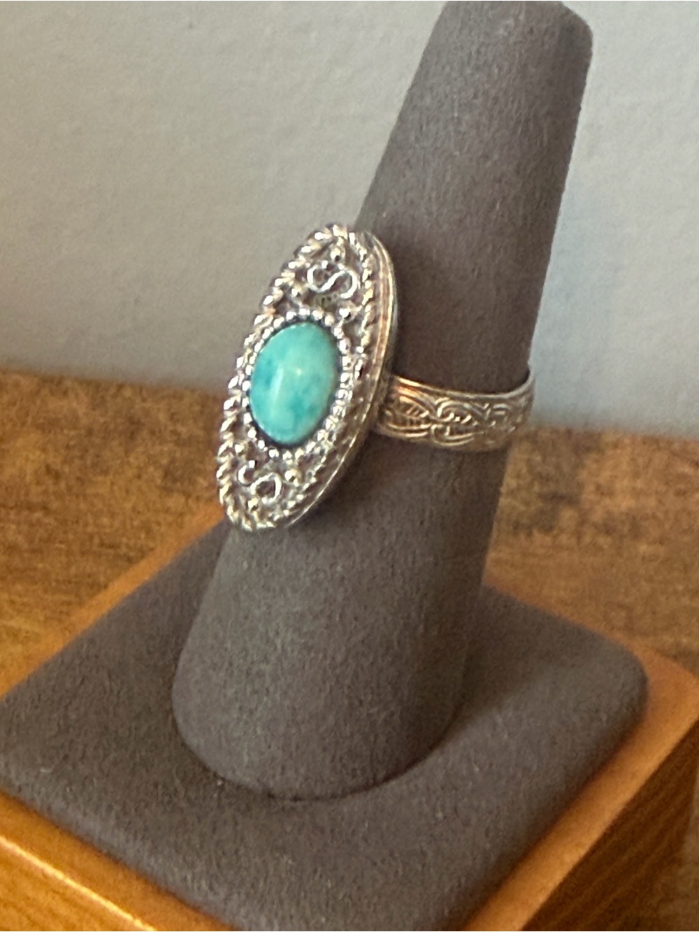 Sarah Coventry Faux Turquoise Ring Silver Tone Filigree Scroll Vintage Jewelry